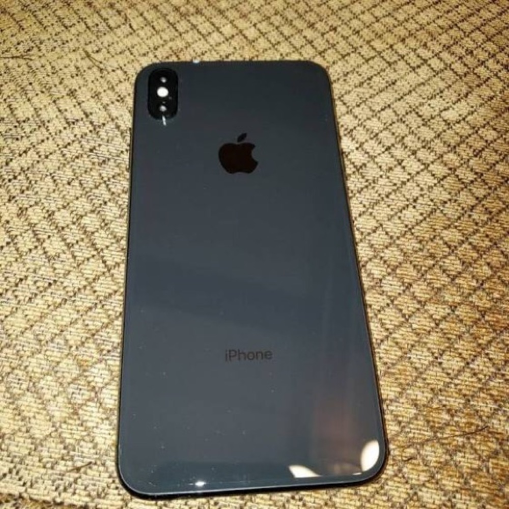 I PHONE XS MAX
